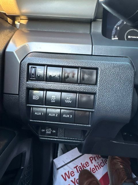 Used 2025 Toyota Tacoma TRD Off-Road w/ TRD Off Road Upgrade Package AWD/4WD image 40