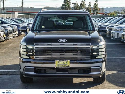 New 2026 Hyundai Palisade Limited FWD image 2
