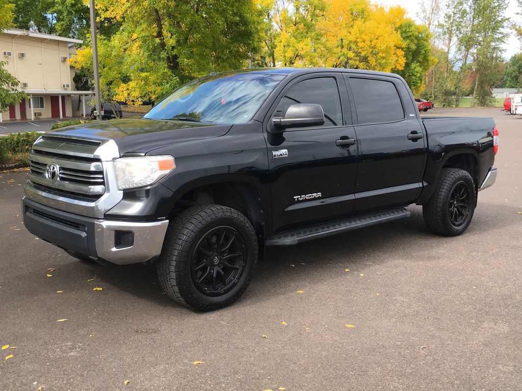 Used 2016 Toyota Tundra SR5 AWD/4WD image 13