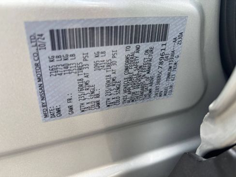 Used 2025 Nissan Rogue SV AWD/4WD image 26