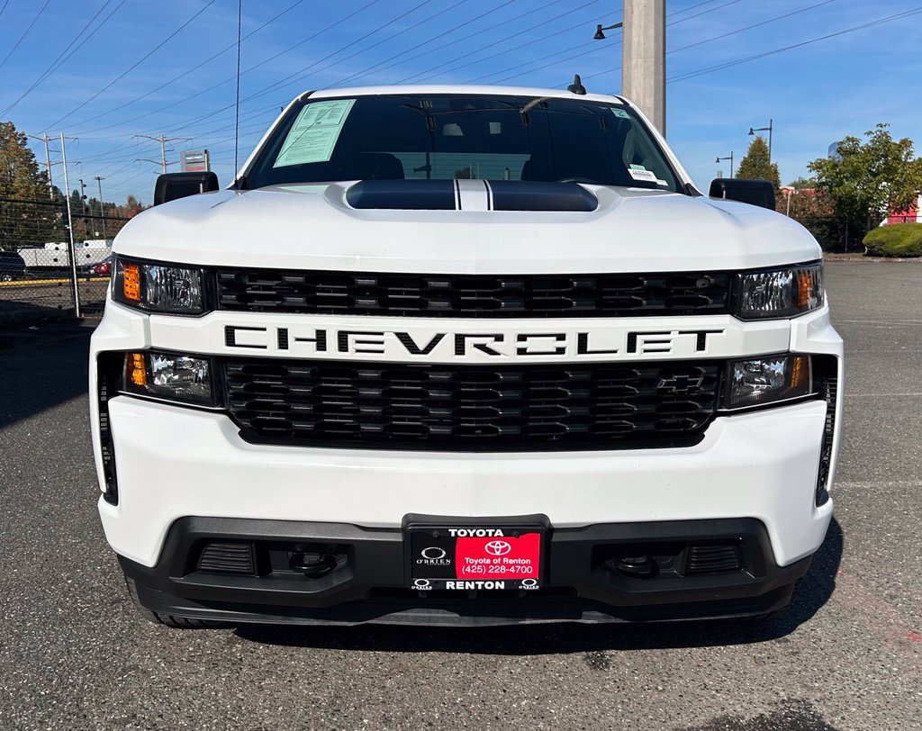 Used 2022 Chevrolet Silverado 1500 Custom w/ Rally Edition AWD/4WD image 2