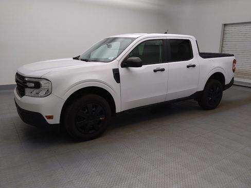 Used 2022 Ford Maverick XL FWD image 2