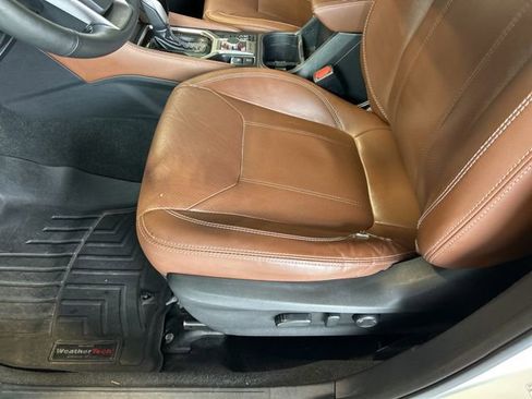 Used 2020 Subaru Forester Touring AWD/4WD image 18