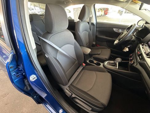 Used 2024 Kia Forte LXS image 23