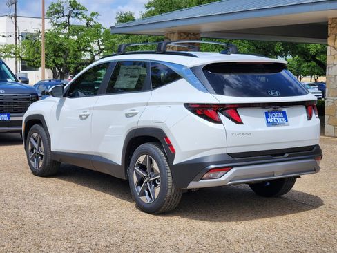 New 2026 Hyundai Tucson SEL FWD image 4