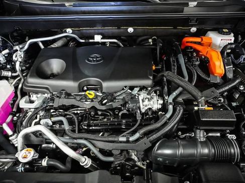 Used 2023 Toyota RAV4 XSE AWD/4WD image 26