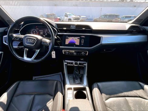 Used 2019 Audi Q3 2.0T Premium image 21