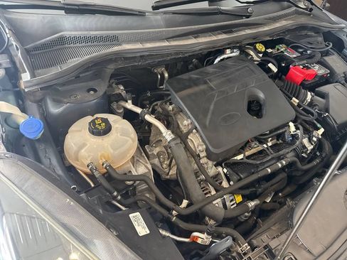 Used 2020 Ford Escape SE FWD image 29