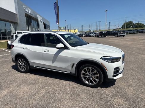 Used 2023 BMW X5 sDrive40i w/ Premium Package image 16