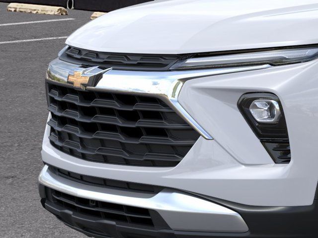 New 2026 Chevrolet TrailBlazer LT w/ Midnight Edition FWD image 13