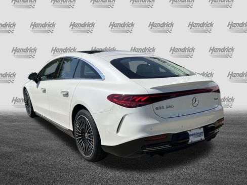 Used 2022 Mercedes-Benz EQS 580 4MATIC Sedan image 7