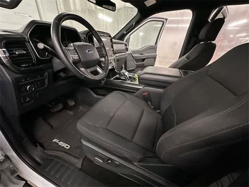 Certified 2021 Ford F150 XLT w/ Equipment Group 302A High image 16