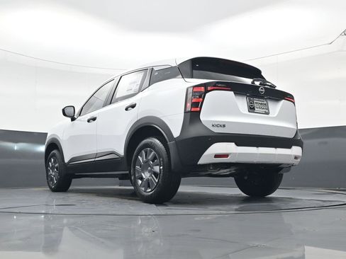 New 2026 Nissan Kicks S image 19