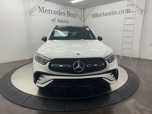 New 2026 Mercedes-Benz GLC 300 image 2