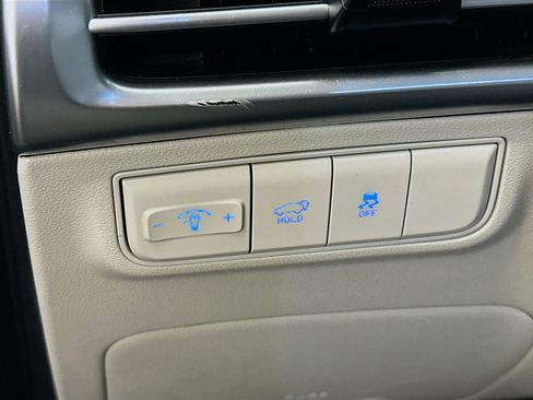 Used 2025 Hyundai Tucson SEL image 17