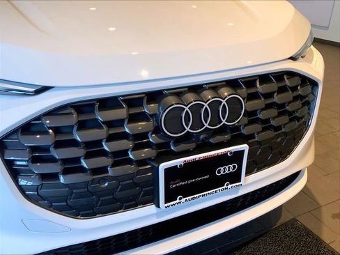 Used 2025 Audi Q5 Premium w/ Convenience Package AWD/4WD image 30