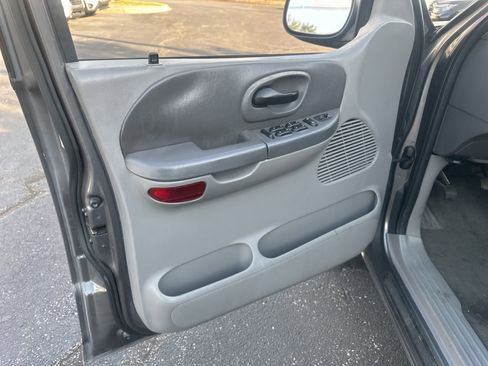 Used 2003 Ford F150 2WD SuperCrew image 20