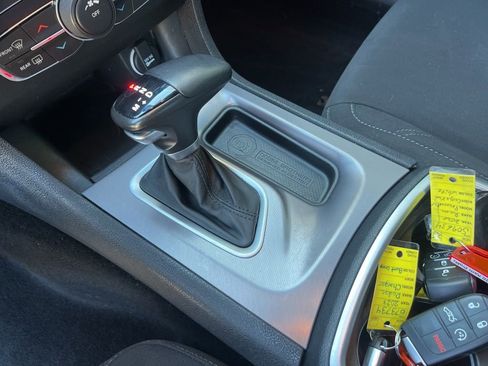 Certified 2023 Dodge Charger SXT image 19