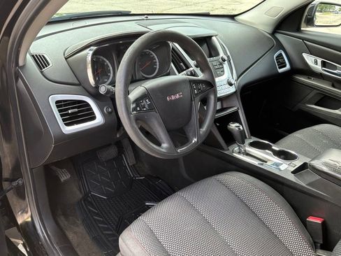 Used 2017 GMC Terrain SLE AWD/4WD image 12