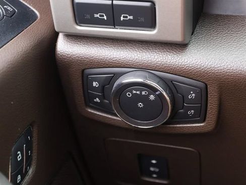Used 2017 Ford F150 King Ranch w/ Equipment Group 601A Luxury AWD/4WD image 21