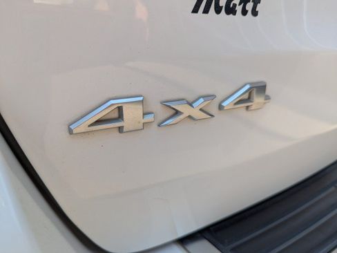 Used 2016 Jeep Grand Cherokee Summit w/ Platinum Series Group AWD/4WD image 31