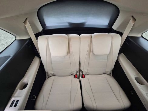 Used 2026 Mercedes-Benz GLS 450 4MATIC image 13