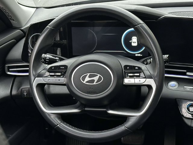 Used 2024 Hyundai Elantra Limited FWD image 22