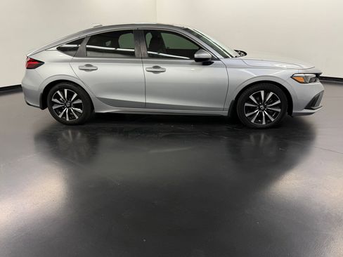 Certified 2024 Honda Civic EX-L image 8