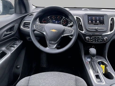 Used 2024 Chevrolet Equinox LT image 10