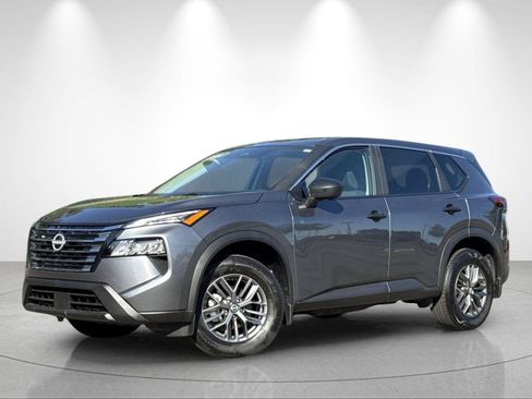 Used 2025 Nissan Rogue S FWD image 1