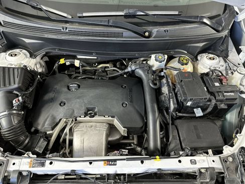 Used 2018 GMC Terrain Denali w/ Advanced Safety Package FWD image 28