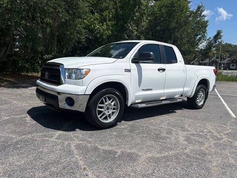 Used 2010 Toyota Tundra 2WD Double Cab w/ Tow Pkg image 2