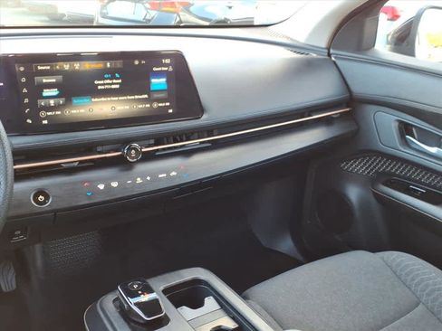 Certified 2023 Nissan Ariya FWD image 14