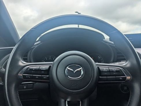 Used 2024 MAZDA MAZDA3 s FWD image 27