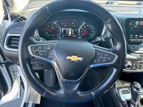 Used 2018 Chevrolet Equinox Premier image 59