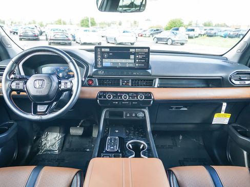 Used 2026 Honda Passport TrailSport Elite image 13