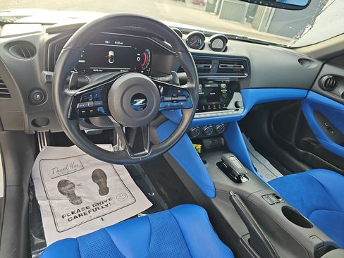 Used 2024 Nissan Z Performance w/ Floor Mat Package RWD image 14