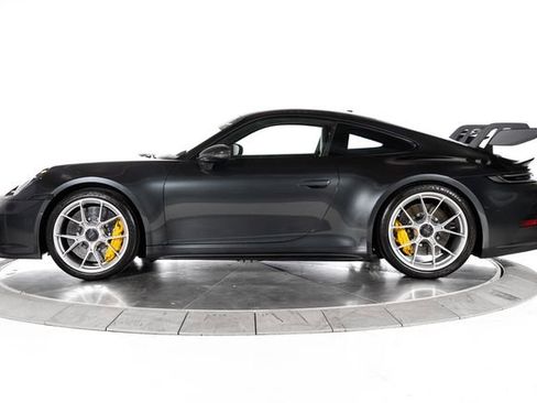 Used 2024 Porsche 911 GT3 RWD image 2