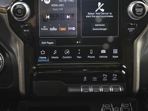 Used 2022 RAM 1500 Limited w/ Body-Colour Bumper Group AWD/4WD image 16