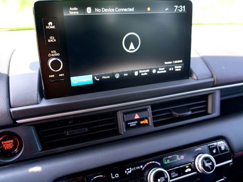 Used 2025 Honda Pilot Black Edition image 19