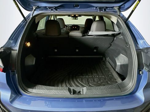Used 2024 Subaru Crosstrek 2.0i Premium image 27