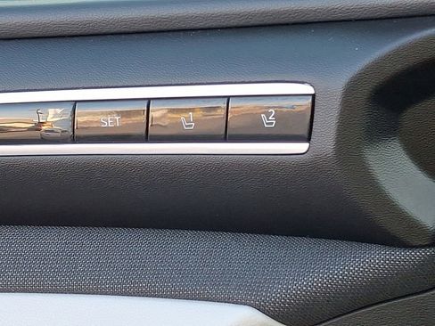 Used 2023 Hyundai Tucson Limited image 28