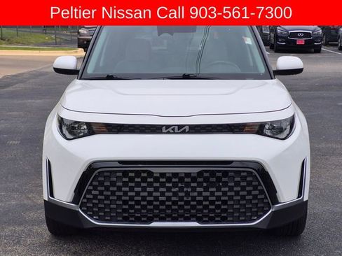 Used 2025 Kia Soul EX FWD image 2