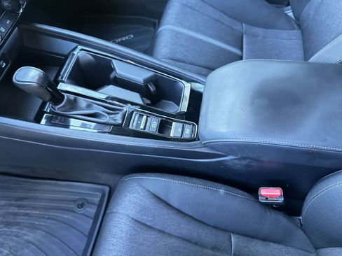 Used 2023 Honda Accord Sport image 19