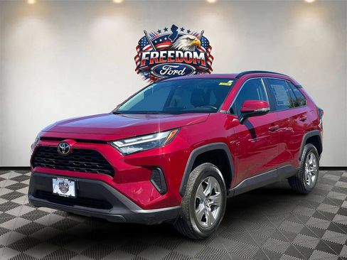 Used 2024 Toyota RAV4 XLE w/ Convenience Package AWD/4WD image 2