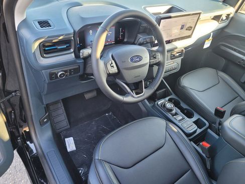 New 2025 Ford Maverick Lobo image 7