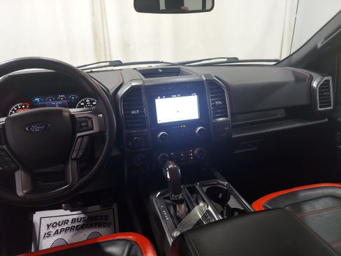 Used 2019 Ford F150 Lariat w/ Equipment Group 502A Luxury AWD/4WD image 10
