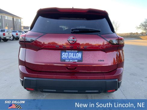 New 2026 Nissan Rogue SV image 4