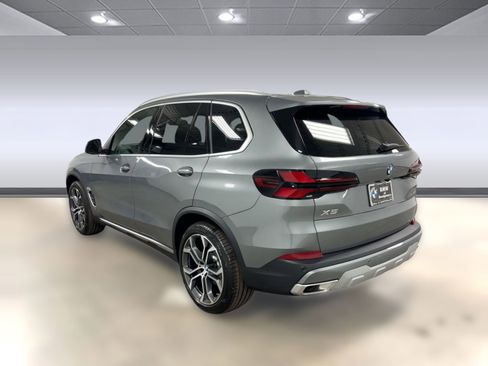 New 2026 BMW X5 sDrive40i w/ Climate Comfort Package RWD image 3