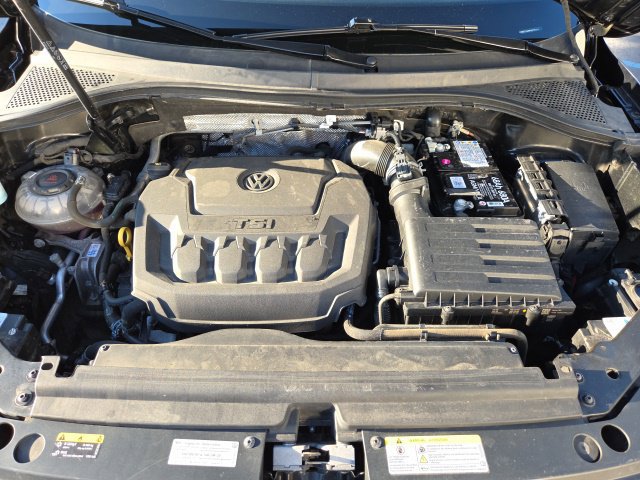 Used 2023 Volkswagen Tiguan SE w/ Panoramic Sunroof Package AWD/4WD image 29